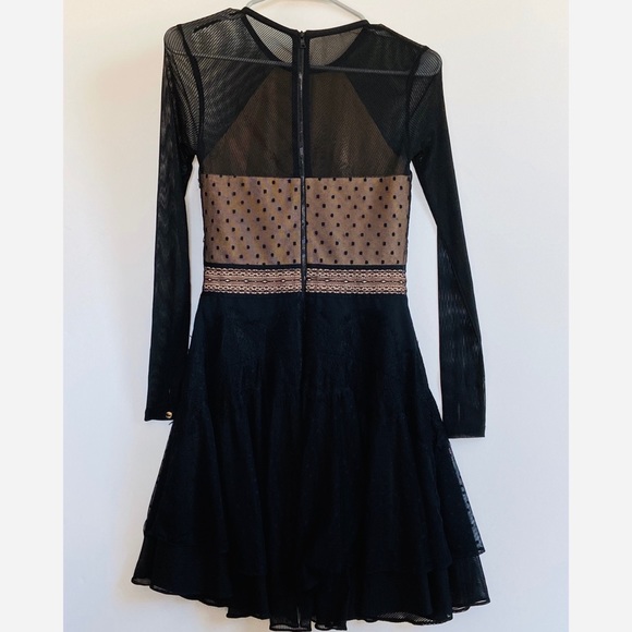 Three Floor-  Carola Dress in Black & Nude - Picture 7 of 9